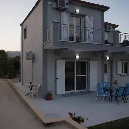 Babis House