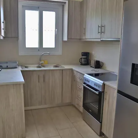 Babis House Καραβόμυλος